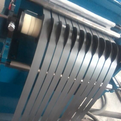 ケイ素の鋼鉄電気鋼鉄ストリップの変圧器の中心の鋼鉄は1つ- 10のMmによって15mm-520mmを冷間圧延される30Q130,30Q130 30Q130巻く